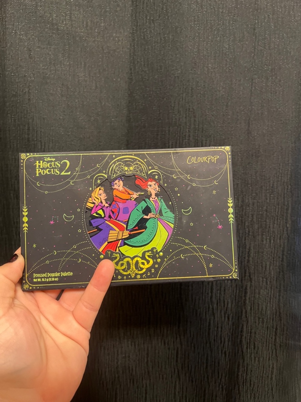 Hocus Pocus 2 pressed powder eyeshadow palette💚